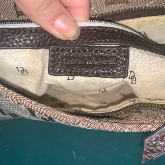 Classic Brown and Tan Dooney & Bourke Purse with clasp - Picture 9 of 15